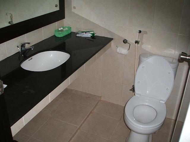 פאלמבאנג Hotel Wisata חדר תמונה