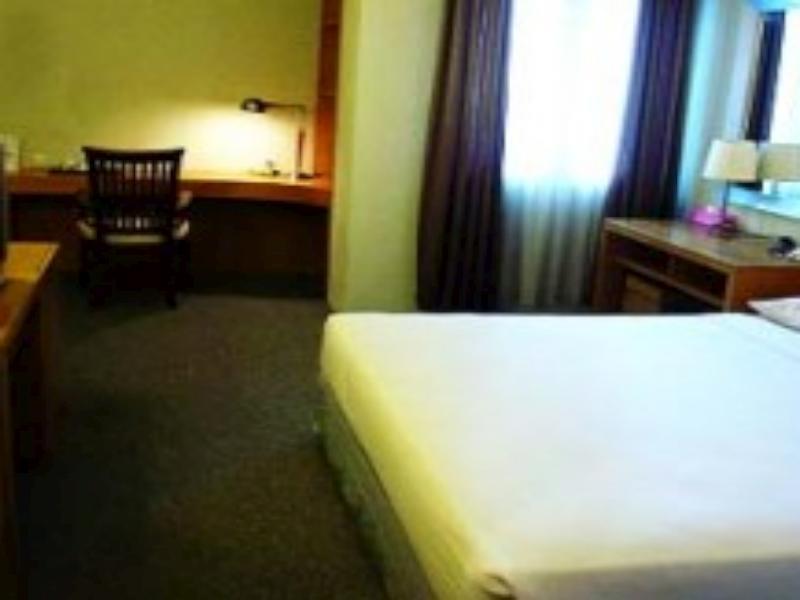 פאלמבאנג Hotel Wisata מראה חיצוני תמונה
